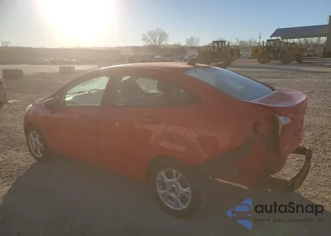 2015 Ford Fiesta Se z USA, uszkodzony, nr VIN 3FADP4BJ9FM191259